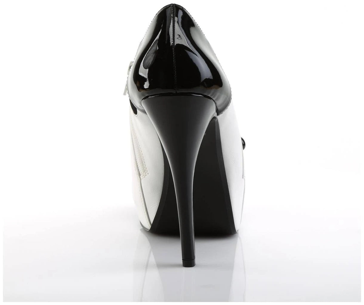 Black/White 11 A754673