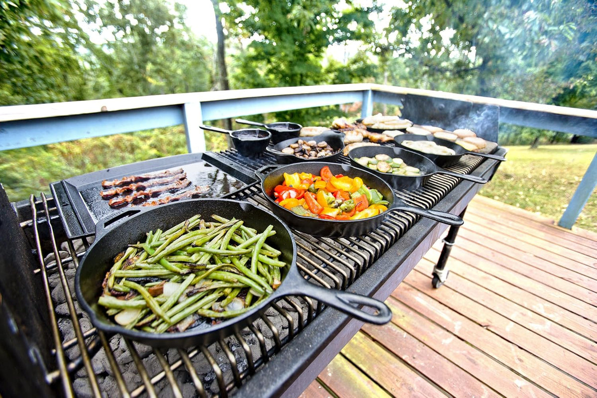 Pre-Seasoned Cast Iron Baking Pan with Loop Handles Y371