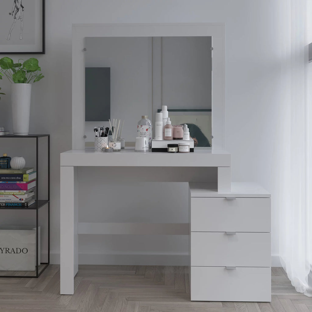 White Painted Vanity Table U327885